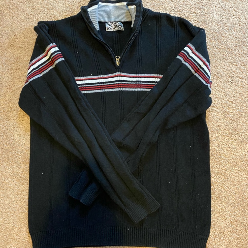 Men’s Black Sweater w/ stripe - XL